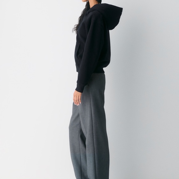 Aritzia Cozy Fleece Perfect Zip Up Hoodie Black Size Small - Picture 4 of 16